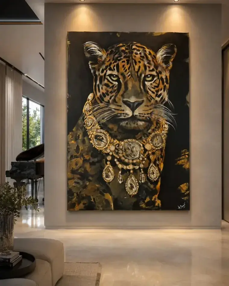 Onça com joias pintada por Ale Baggio